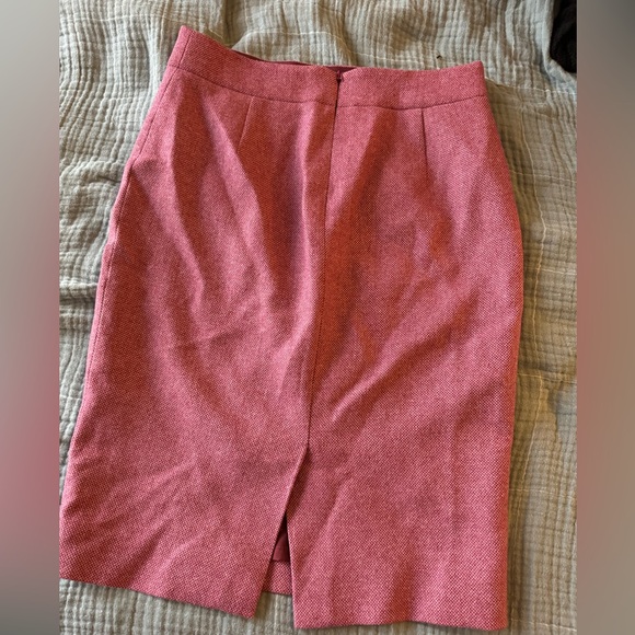J Crew No. 2 Pencil skirt. Wool, fully lined, size 6 - Picture 6 of 7